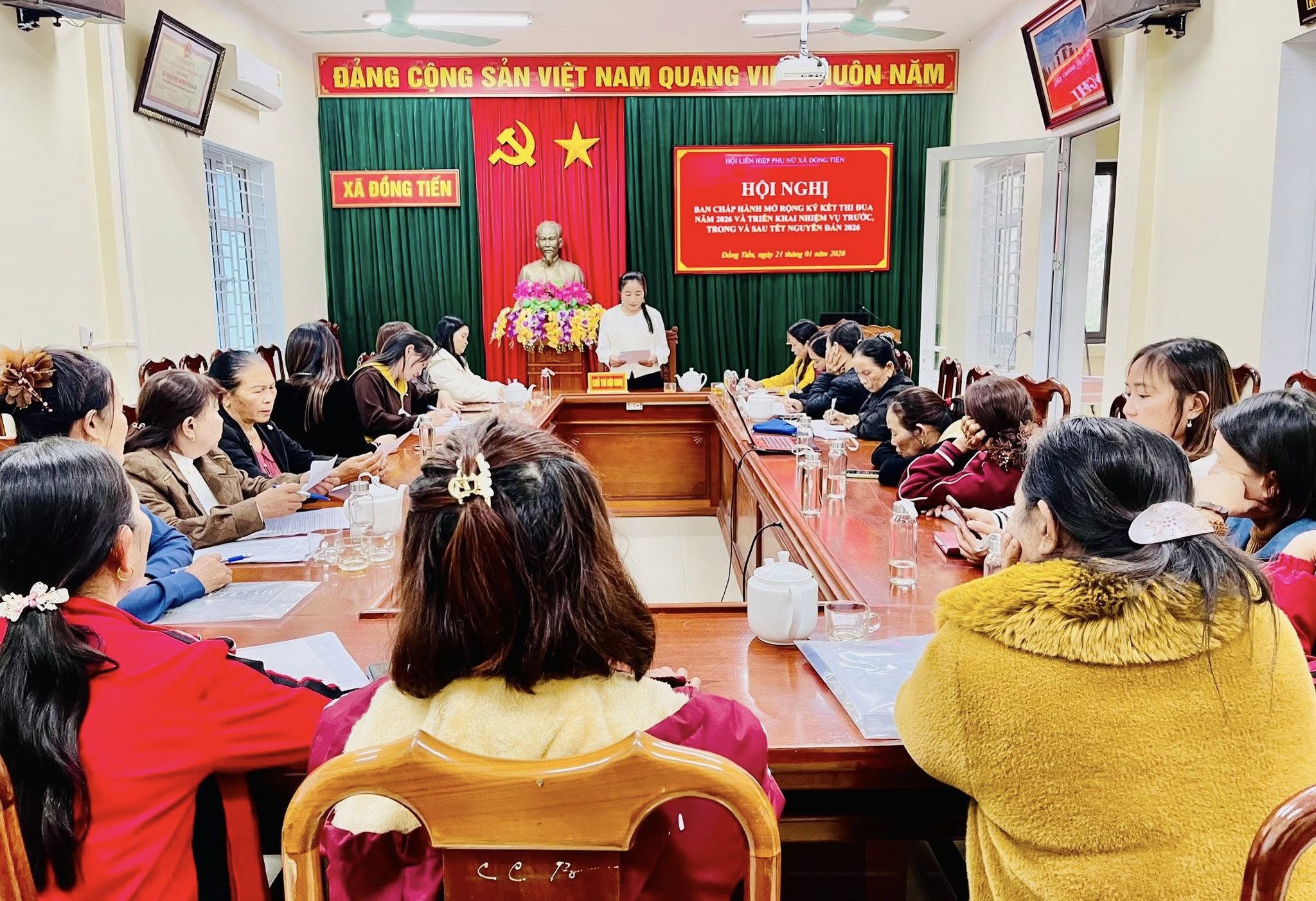 Hội Liên hiệp Phụ nữ xã Đồng Tiến tổ chức Hội nghị Ban Chấp hành mở rộng ký kết giao ước thi đua năm 2026 và triển khai nhiệm vụ trước, trong và sau Tết Nguyên đán 2026.