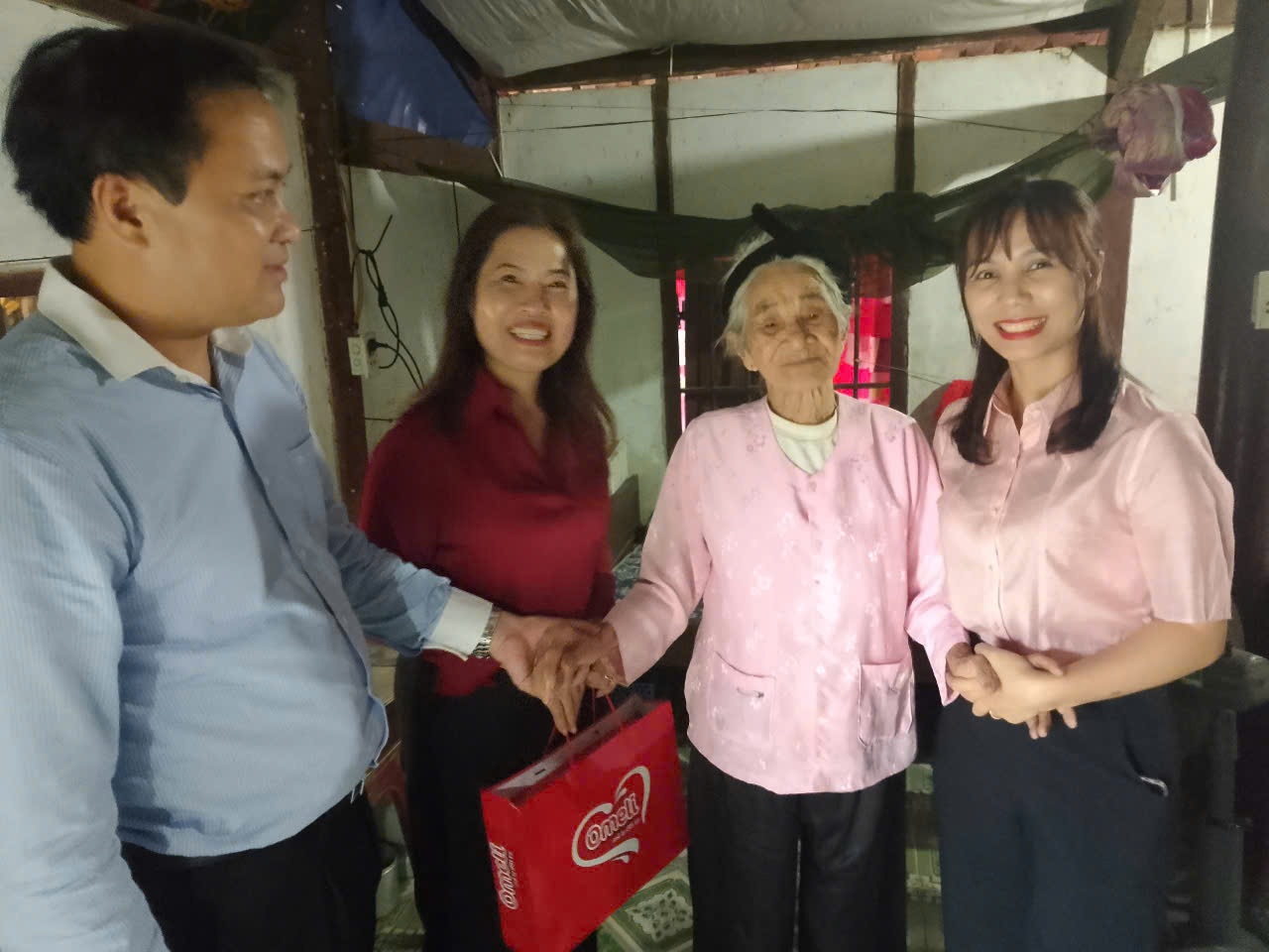 XÃ ĐỒNG TIẾN - NHIỀU HOẠT ĐỘNG TRI ÂN HƯỚNG VỀ KỶ NIỆM 78 NĂM NGÀY THƯƠNG BINH LIỆT SỸ