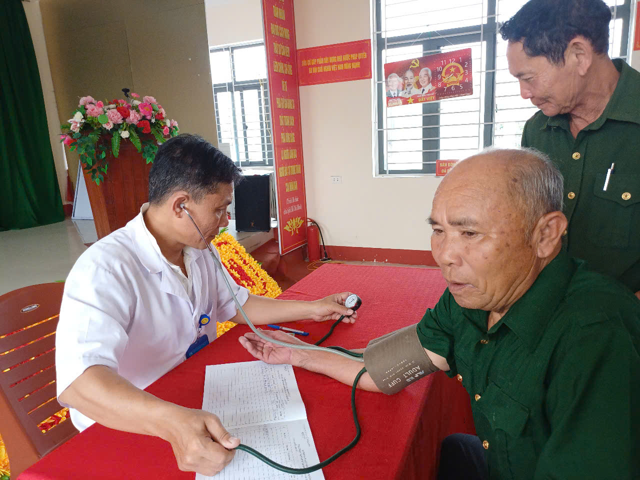 HƯỞNG ỨNG NGÀY SỨC KHỎE TOÀN DÂN 07/4/2026 “CHỦ ĐỘNG PHÒNG BỆNH - VÌ MỘT VIỆT NAM KHỎE MẠNH”