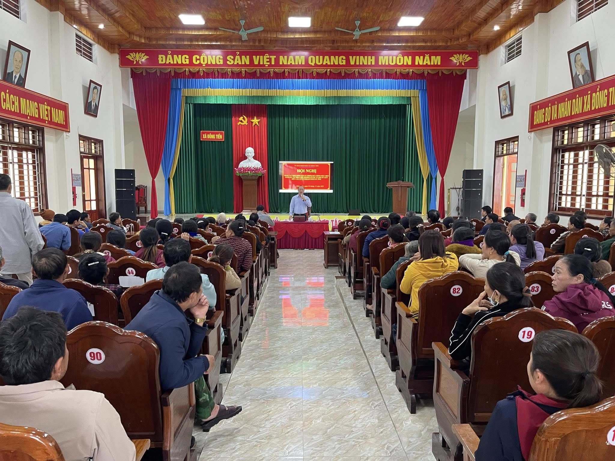 UBND xã Đồng Tiến, UBND xã tổ chức buổi làm việc với các hộ dân  bị ảnh hưởng  trực tiếpếp bởi Dự án Khu du lịch biển cao cấp Wyndham Costa Hà Tĩnh 