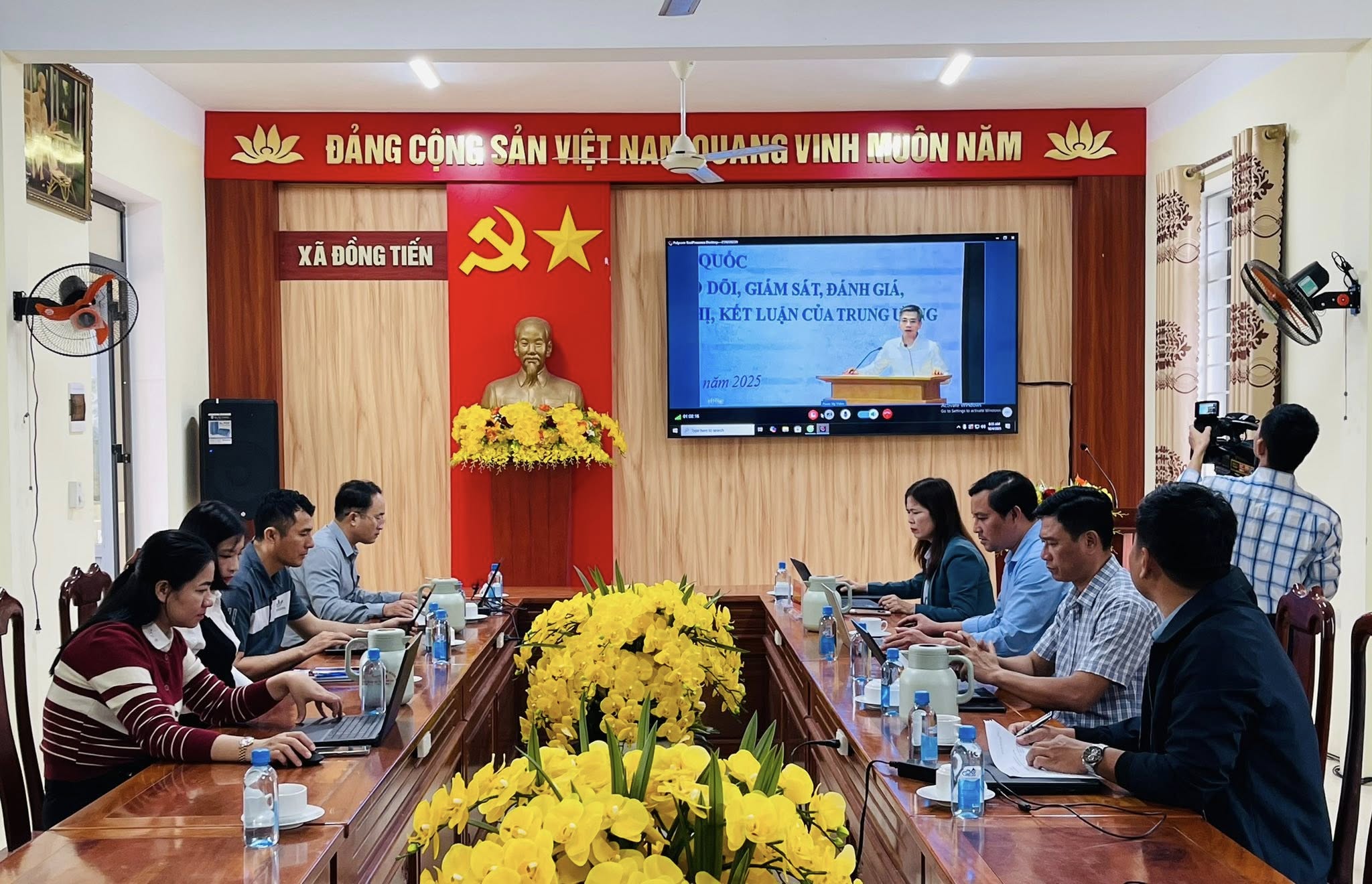 Ban Thường vụ Đảng ủy xã Đồng Tiến: Hội nghị trực tuyến tập huấn hướng dẫn sử dụng Hệ thống thông tin theo dõi các nghị quyết, chỉ thị, kết luận của Trung ương