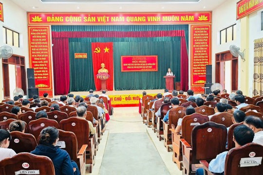 Đảng ủy xã Đồng Tiến tổ chức Hội nghị quán triệt các văn bản chỉ đạo, hướng dẫn về công tác cán bộ thôn sau sáp nhập