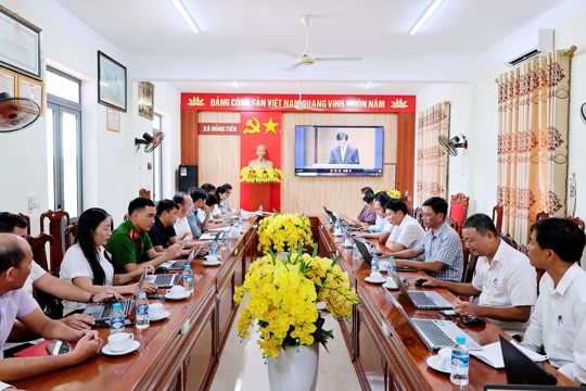 Xã Đồng Tiến tham gia hội nghị trực tuyến toàn quốc sơ kết 1 năm vận hành mô hình tổ chức tổng thể của hệ thống chính trị và mô hình chính quyền 3 cấp
