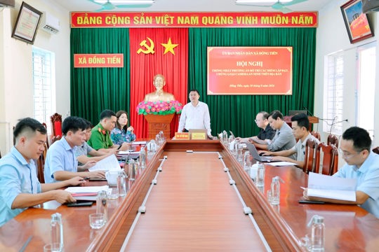 UBND xã Đồng Tiến  tổ chức Hội nghị thống nhất phương án bố trí các điểm lắp đặt, chủng loại camera an ninh trên địa bàn xã