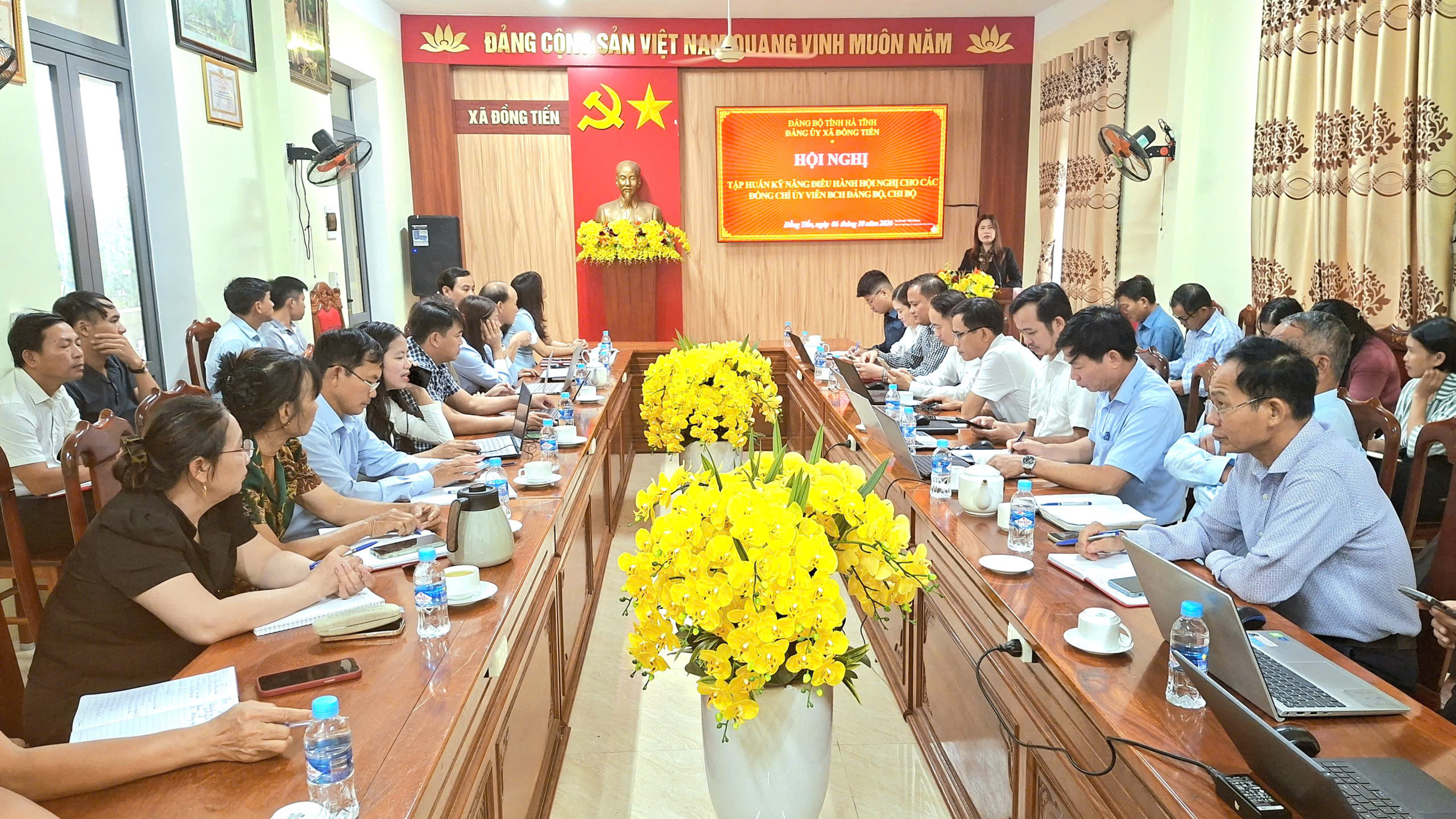 Xã Đồng Tiến tập huấn kỹ năng điều hành hội nghị cho Cấp ủy, Chi bộ